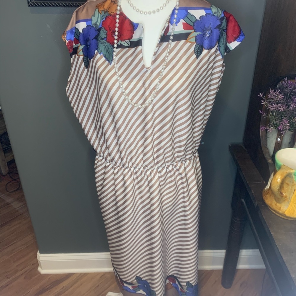 Mari Lynn Fashion dress!‎ Size 22 1/2 plus size